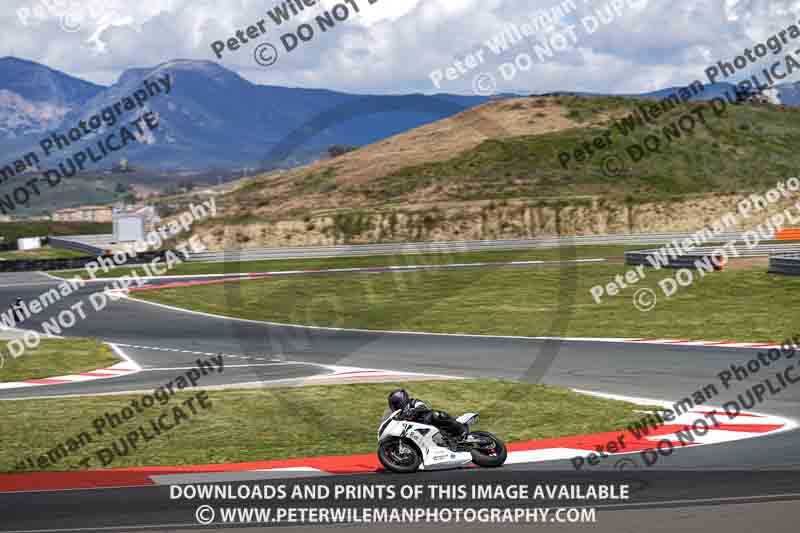 cadwell no limits trackday;cadwell park;cadwell park photographs;cadwell trackday photographs;enduro digital images;event digital images;eventdigitalimages;navarra;no limits trackdays;peter wileman photography;racing digital images;trackday digital images;trackday photos